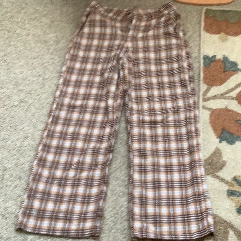 Hollister Girls high rise baggy slacks. Size. W24